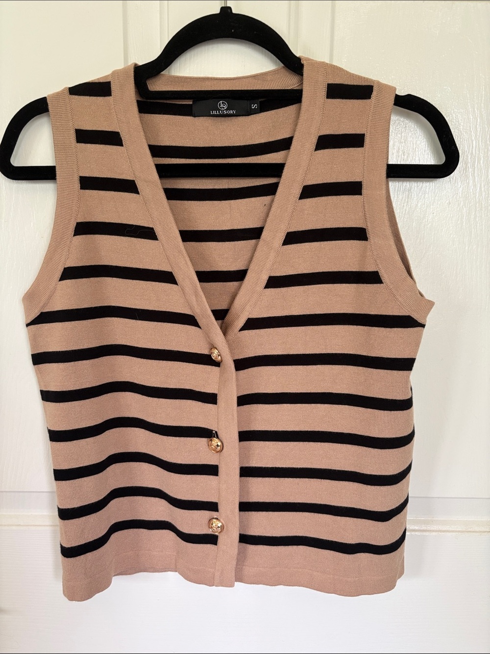 Lillie & Me Sleeveless Striped Knit Vest in Beige and Black